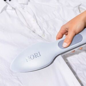 Nori Press Portable Steamer Iron
